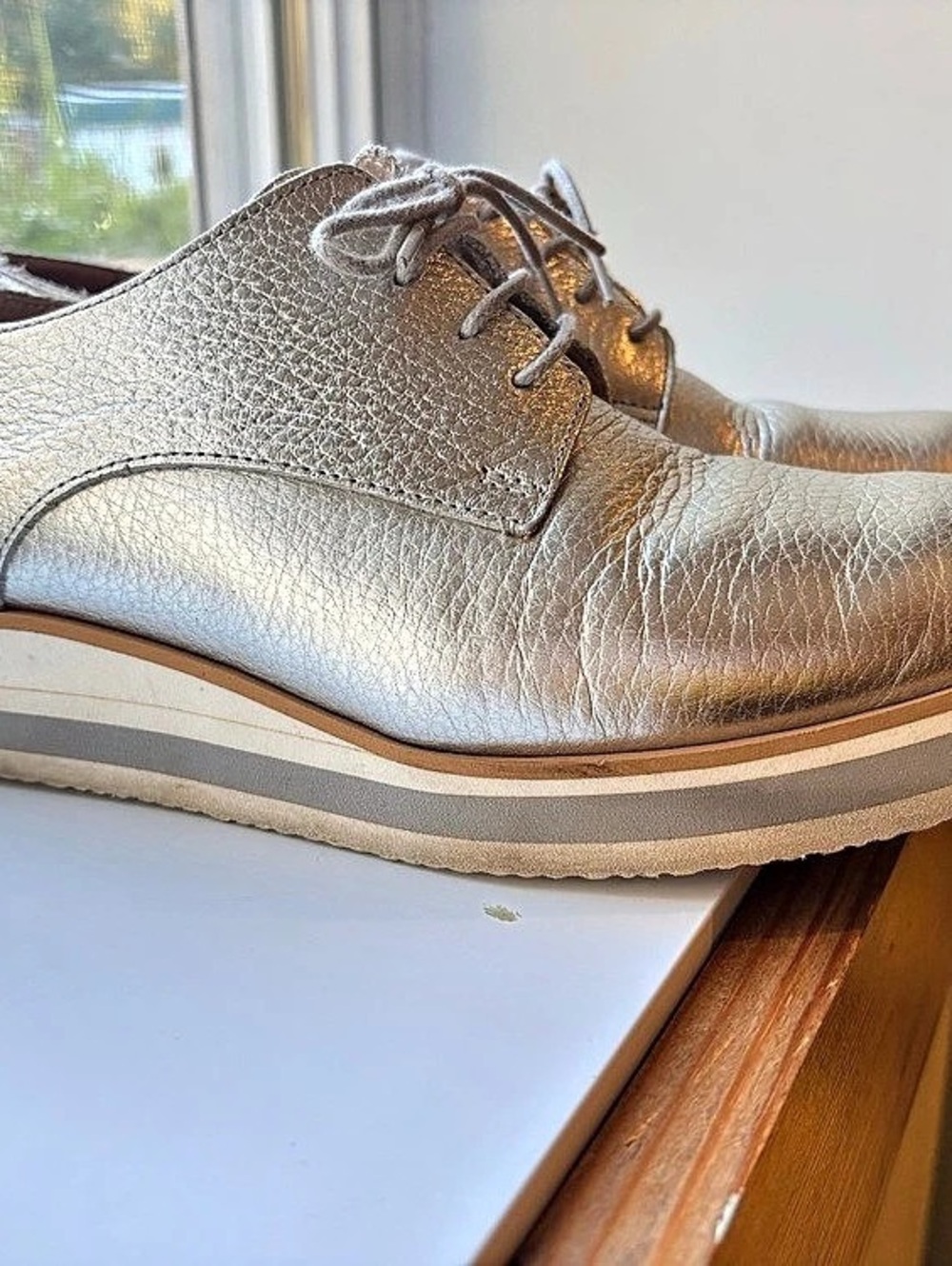 Metallic Platform Lace-Up Shoes